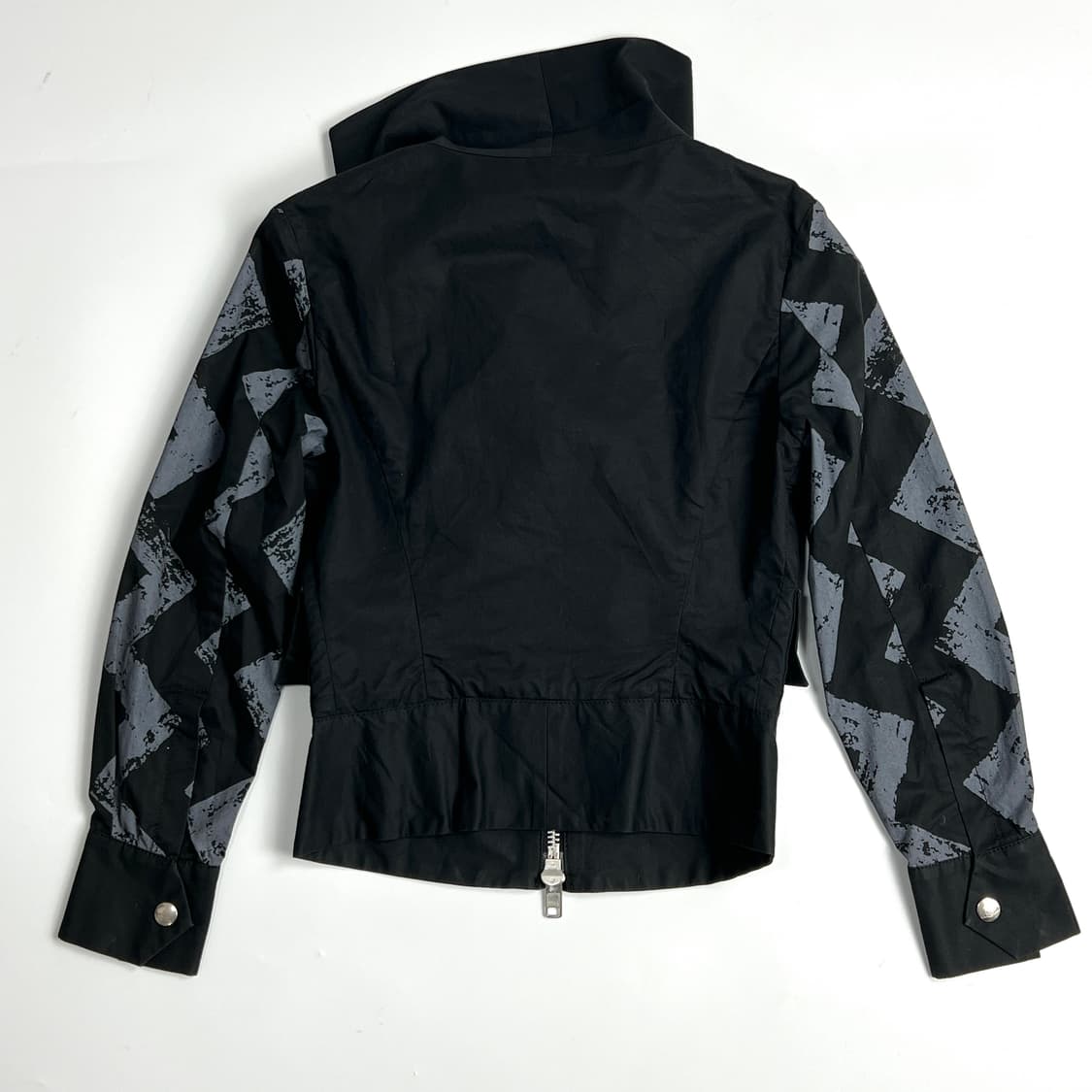 비비안웨스트우드 레드 라벨 하이넥 집업 자켓 상품이미지9