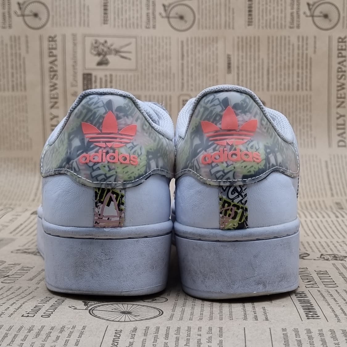 아디다스 슈퍼스타  플랫폼 스니커즈250 상품이미지4