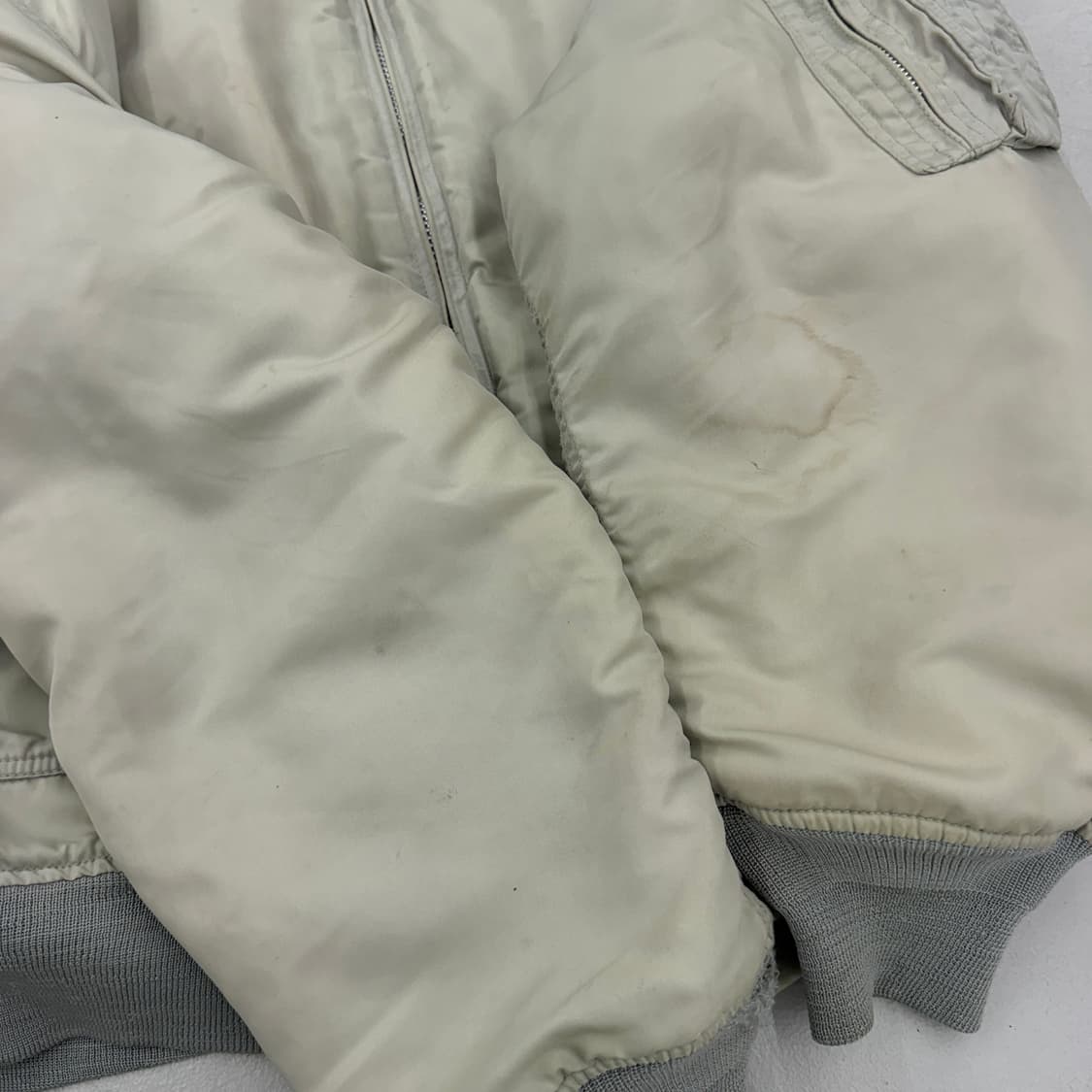 알파인더스트리 90s 레더카라 CWU-45P 항공 자켓 상품이미지7