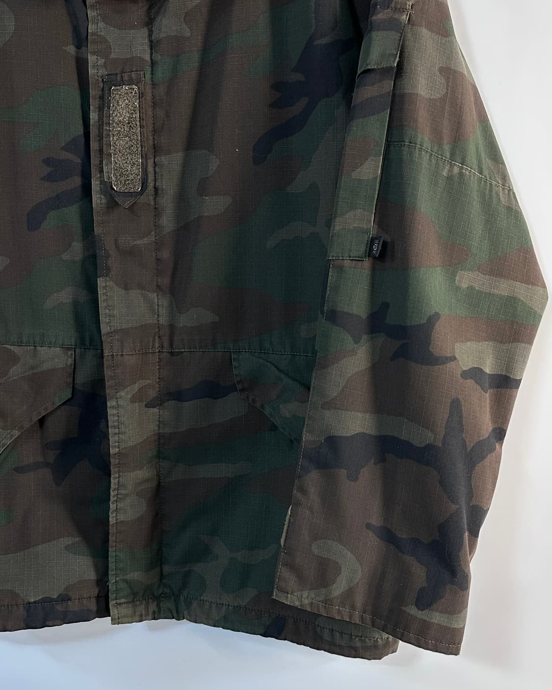 메데코 밀리터리 카모 후드 자켓 (va.68) 상품이미지3