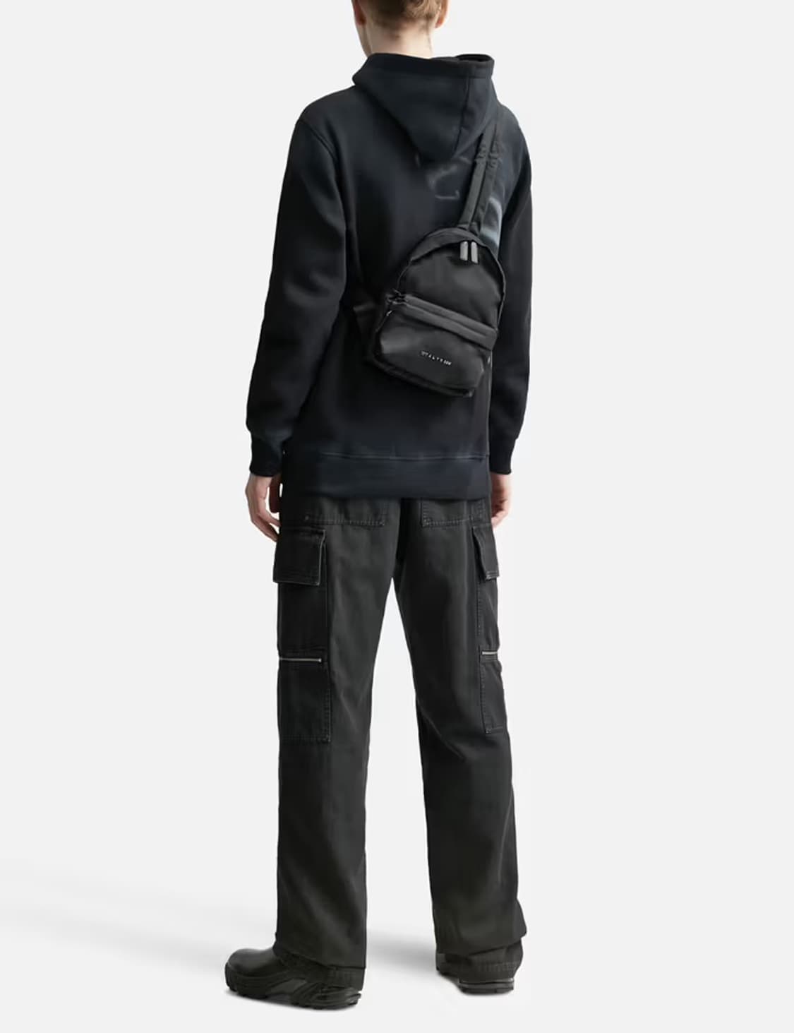 알릭스 버클 크로스바디백 상품이미지1