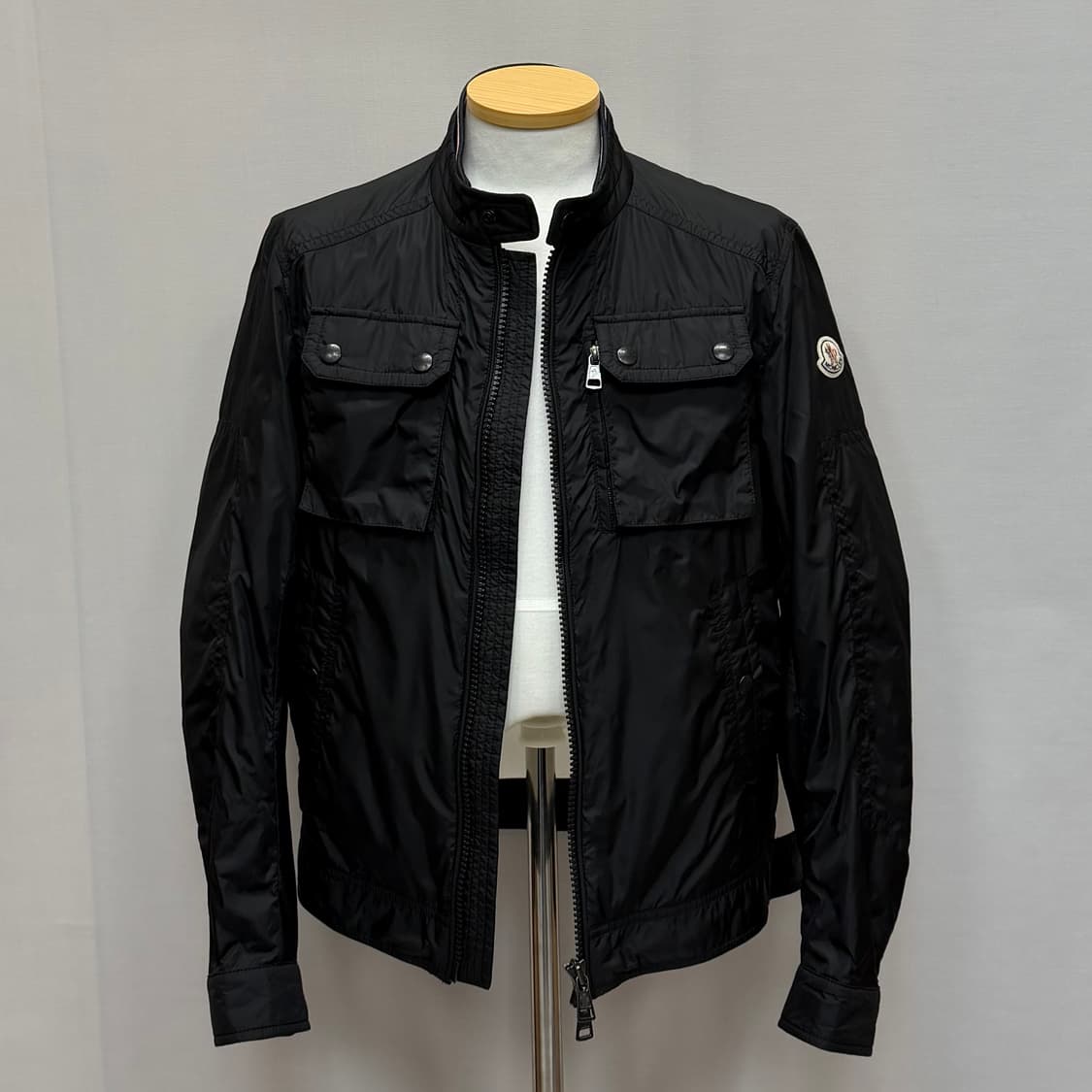 몽클레르 레벤스 자켓 ( 95 ) 상품이미지1