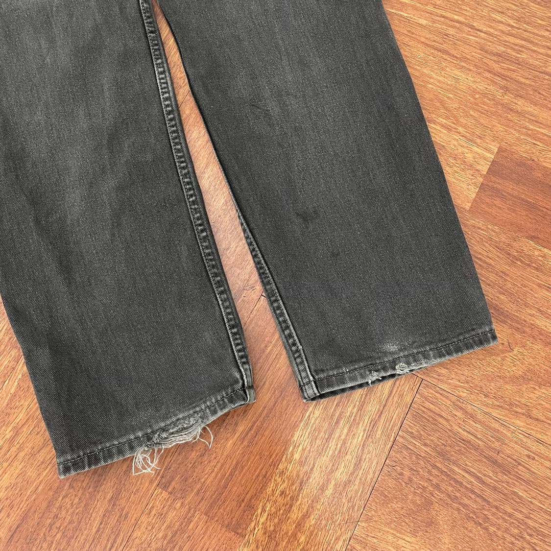 리바이스 550 흑청 데님팬츠  상품이미지3