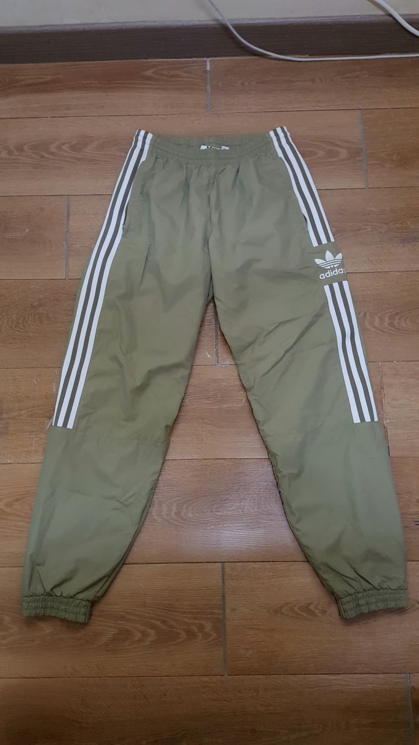 아디다스 락업 팬츠 상품이미지1