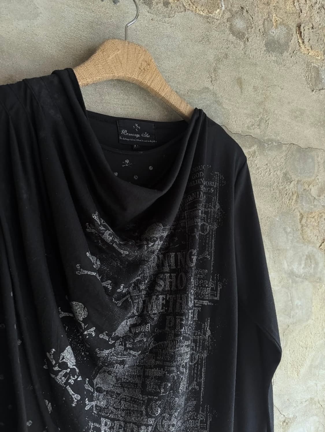 Bernings Sho Drape Detail Sleeve 상품이미지2
