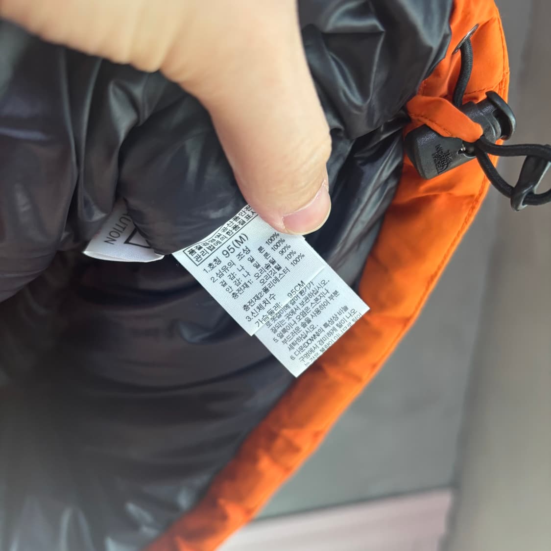 노스페이스 700 덕다운 패딩조끼 오렌지 상품이미지3