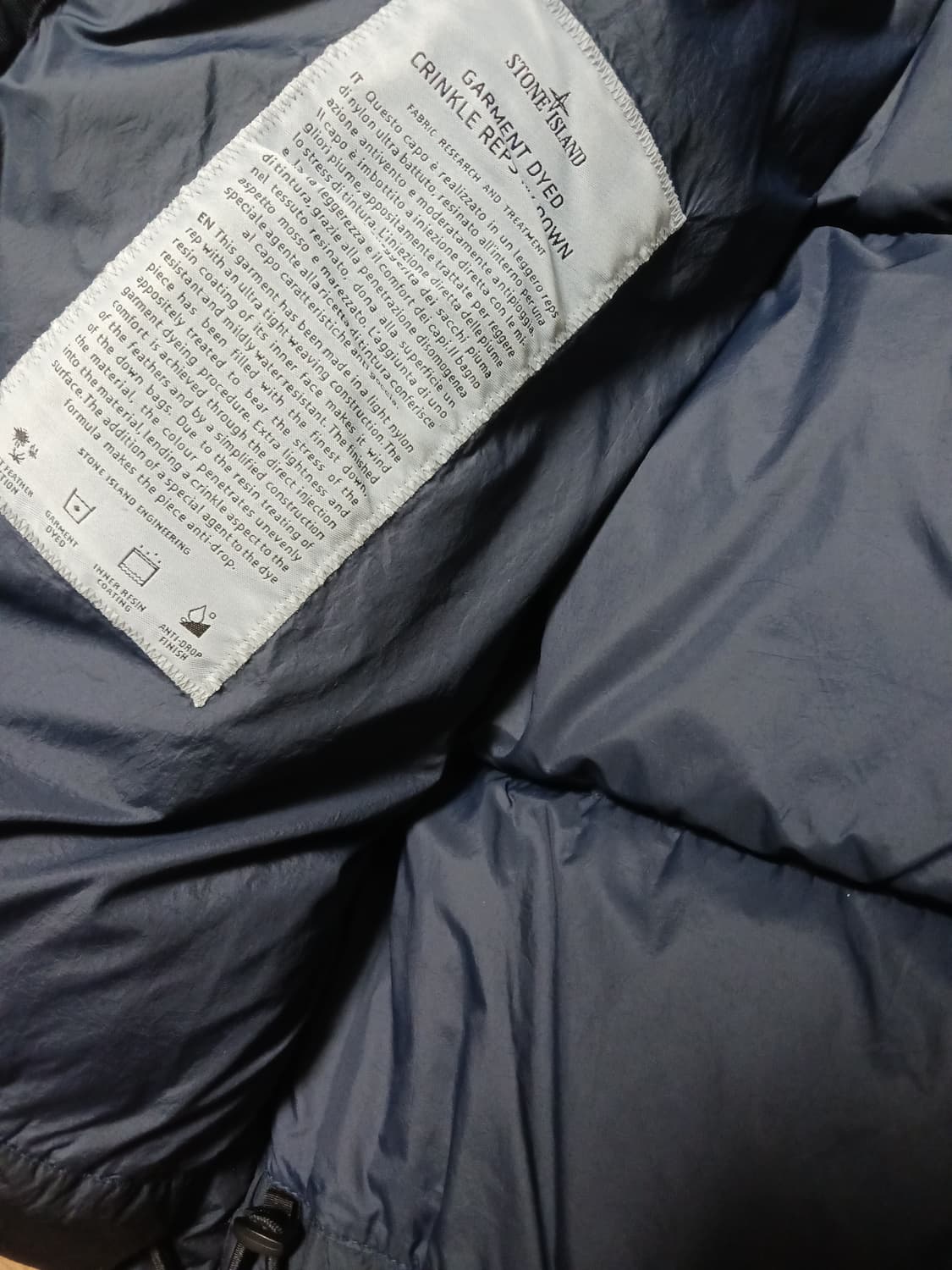 새상품급 정품 스톤아일랜드 패딩  상품이미지3