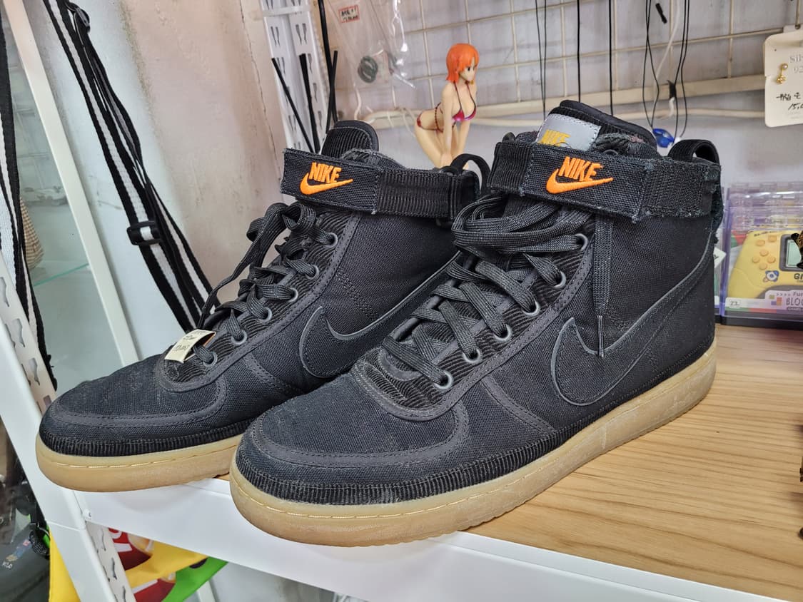 Nike 칼하트 반달 하이 운동화 상품이미지2