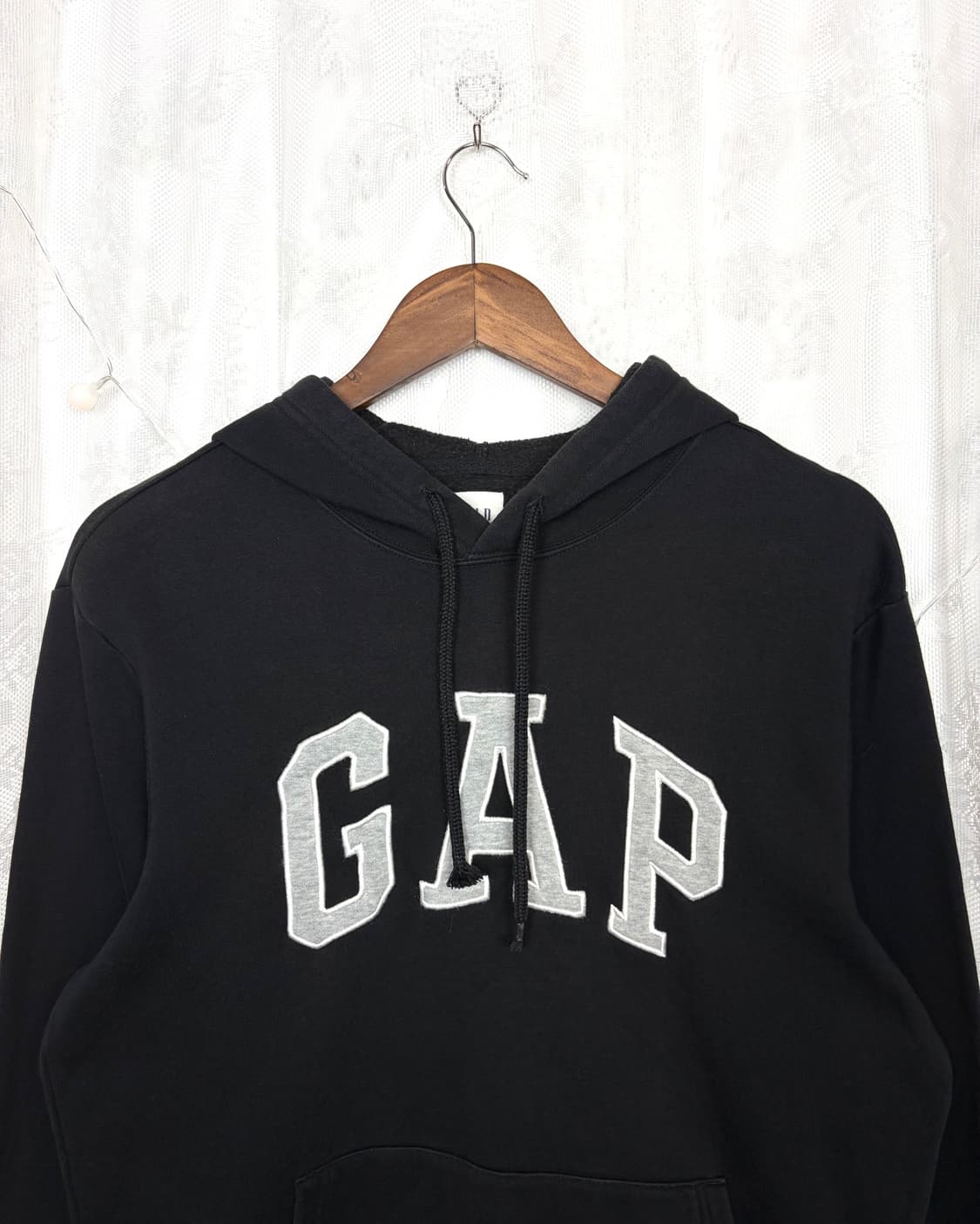 GAP Black Pullover Hoodie 상품이미지2
