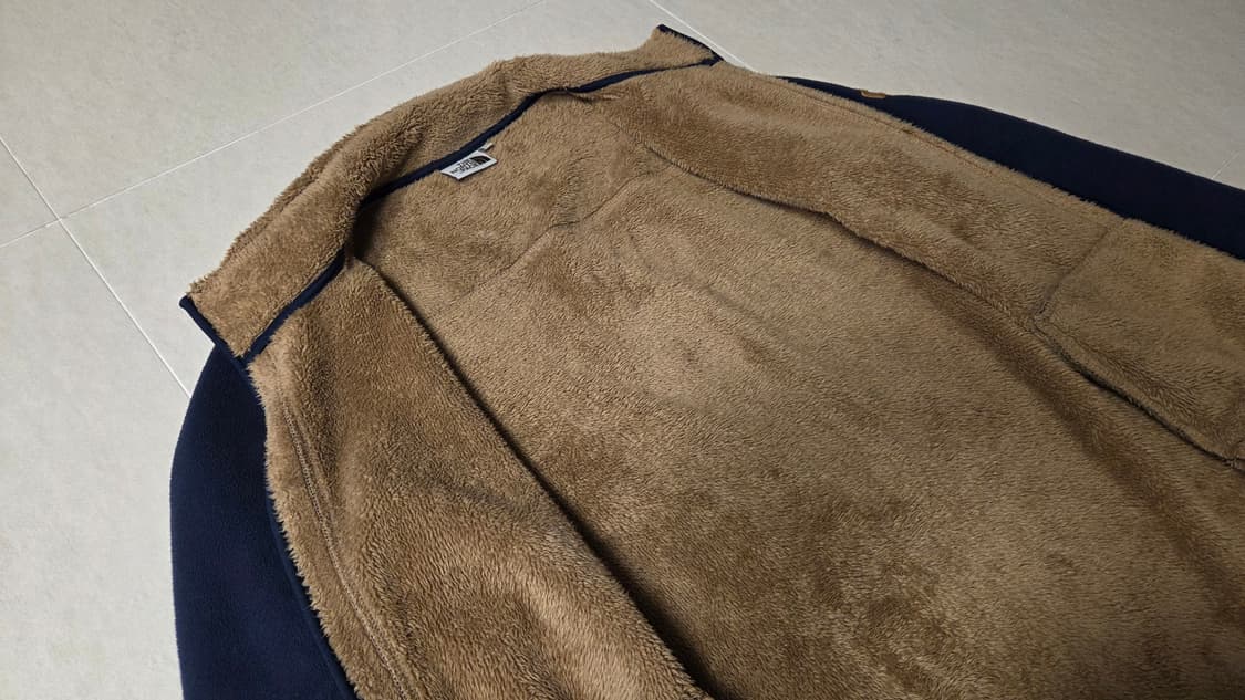 노스페이스 화이트라벨 로얄턴 플리스 자켓 상품이미지4