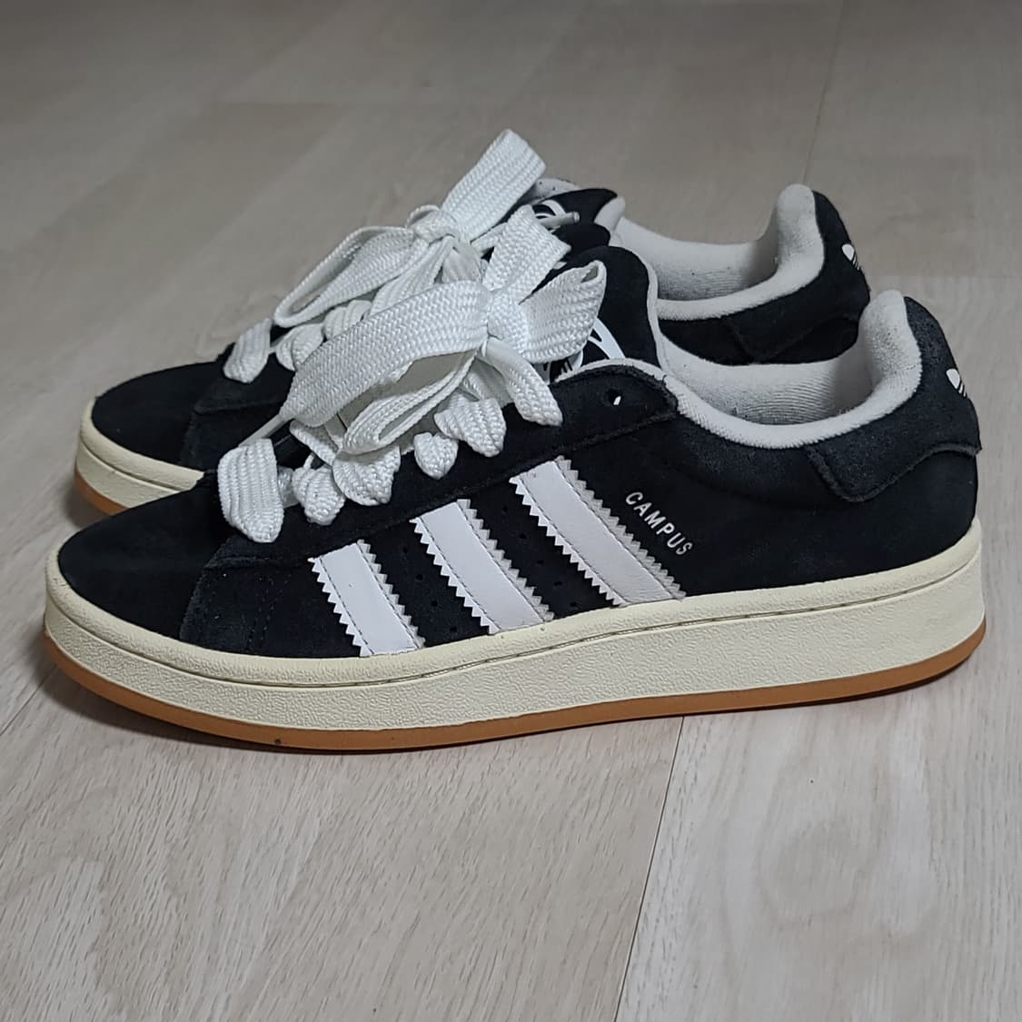 230 ) 아디다스 캠퍼스 00s 검흰 상품이미지2