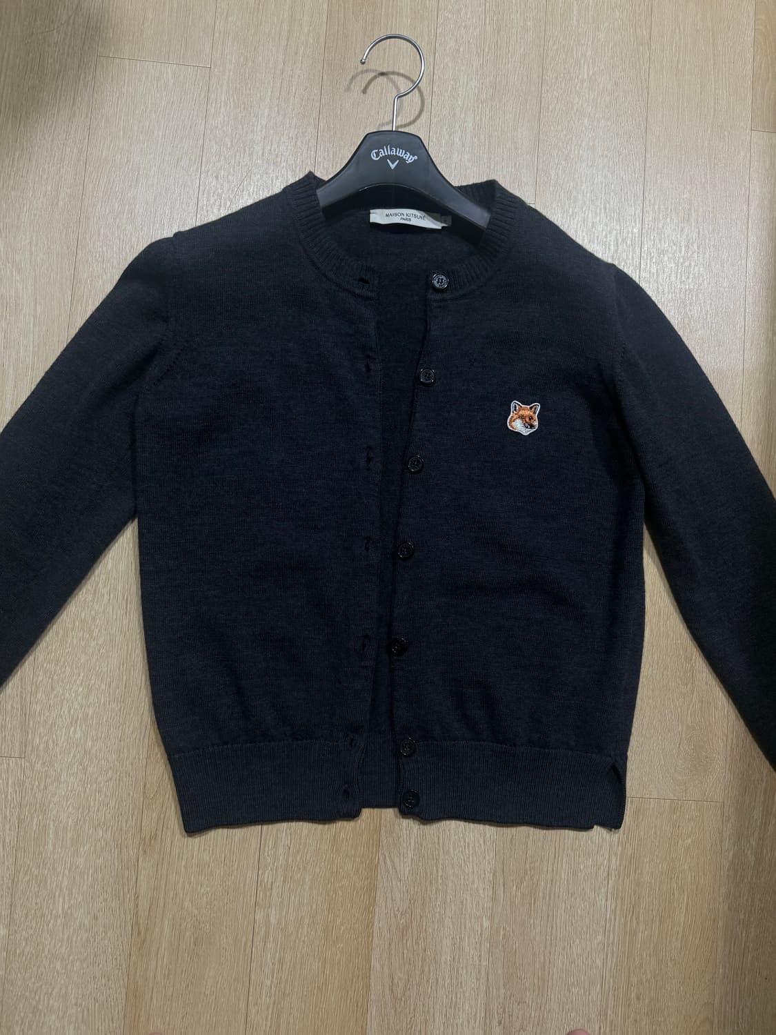 메종키츠네 가디건 정품 챠콜 s 상품이미지1
