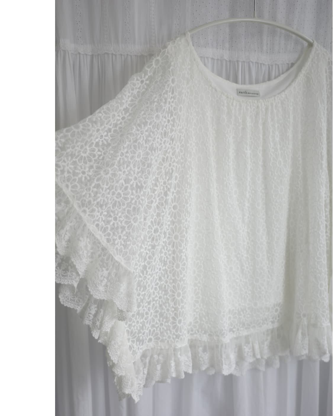 earth music&ecology flower cloak tee 상품이미지5