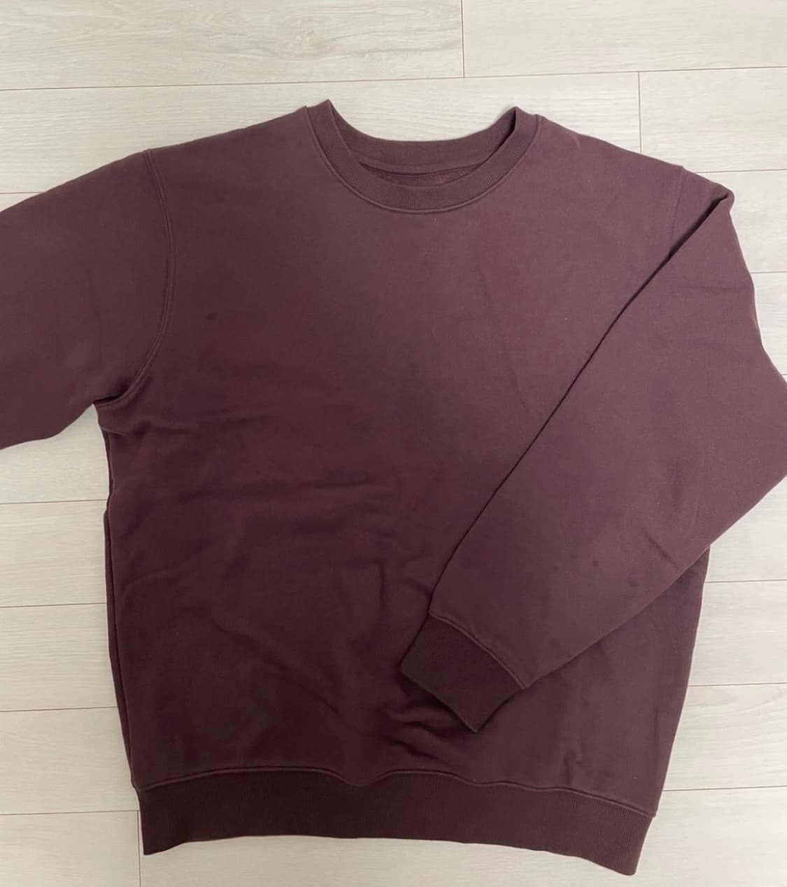 지오다노 버건디 맨투맨(95) 상품이미지1