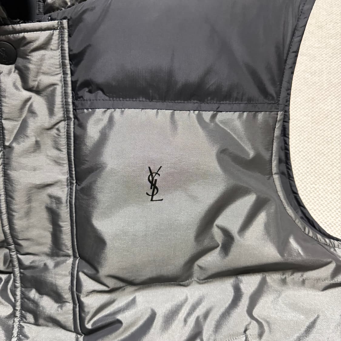 YSL 입생로랑 리버시블 스카치 패딩조끼 상품이미지3