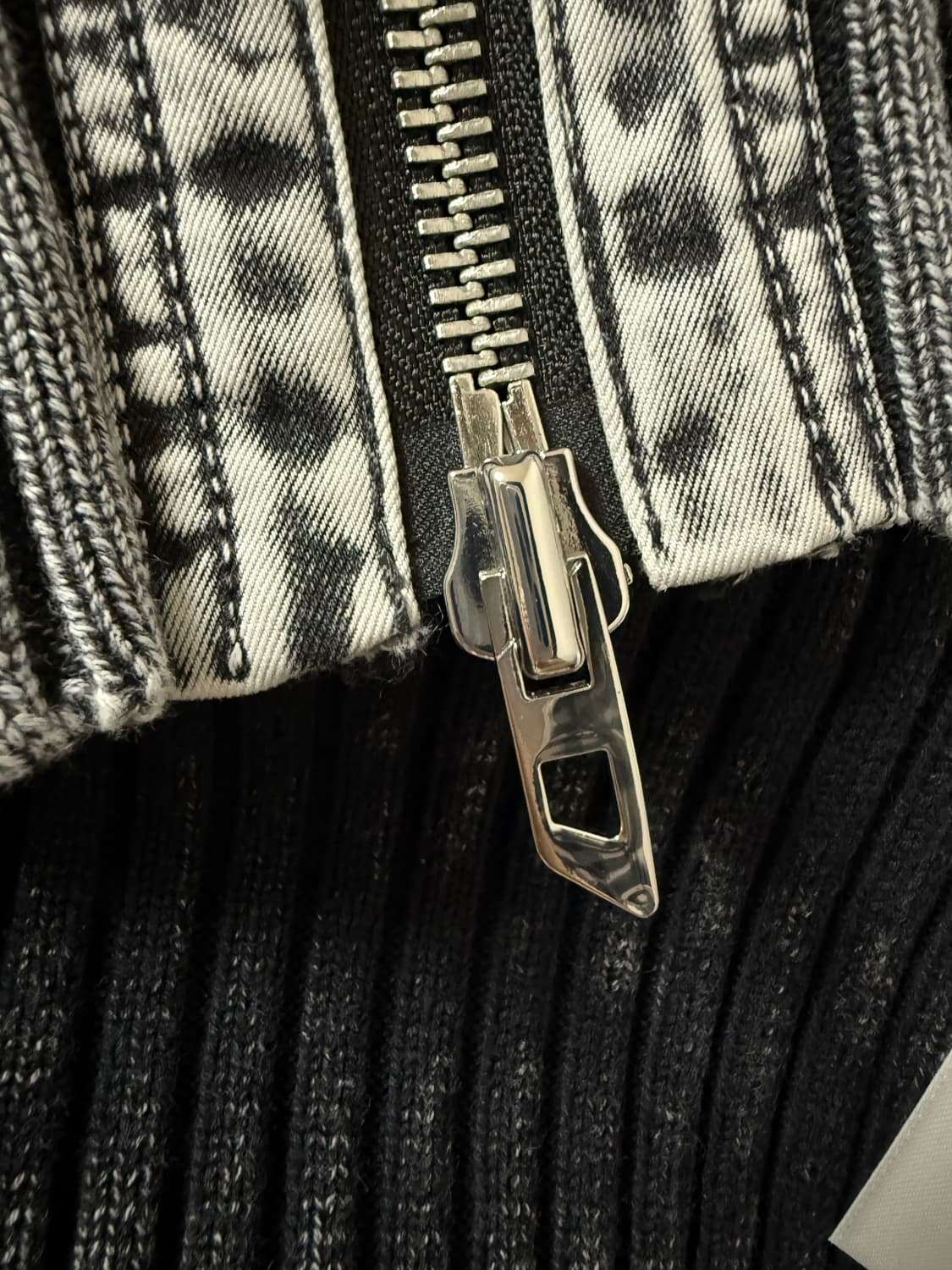 DIESEL 25FW 디젤 골지 집업 가디건  상품이미지9