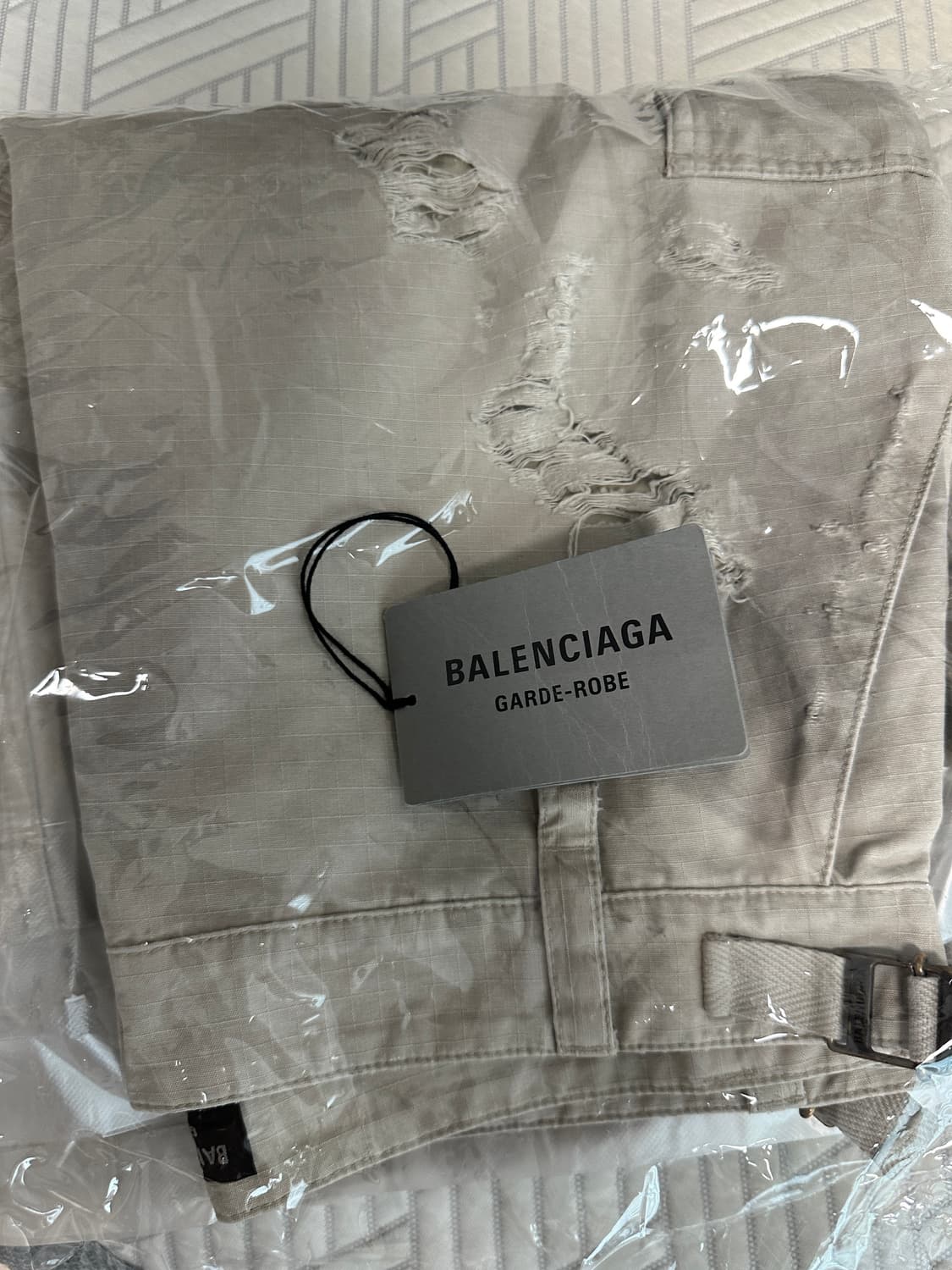 [46] 발렌시아가 립스탑 카고 팬츠 상품이미지9