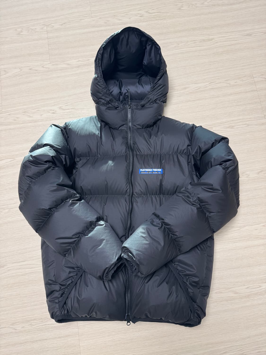 (시착만) 페더드 프렌즈 헬리오스 후드 L 블랙 상품이미지1