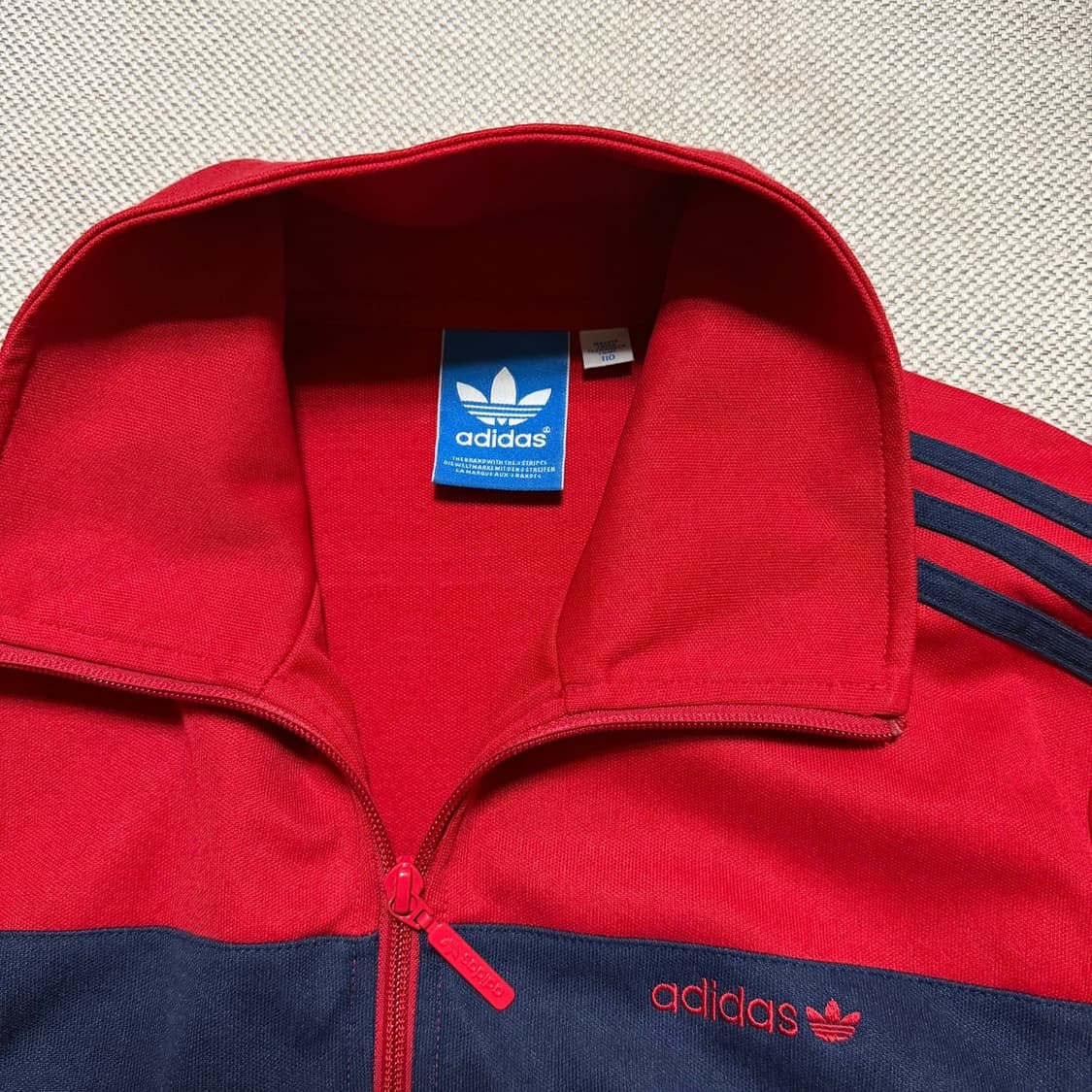 아디다스 스펠아웃 트랙탑 상품이미지2