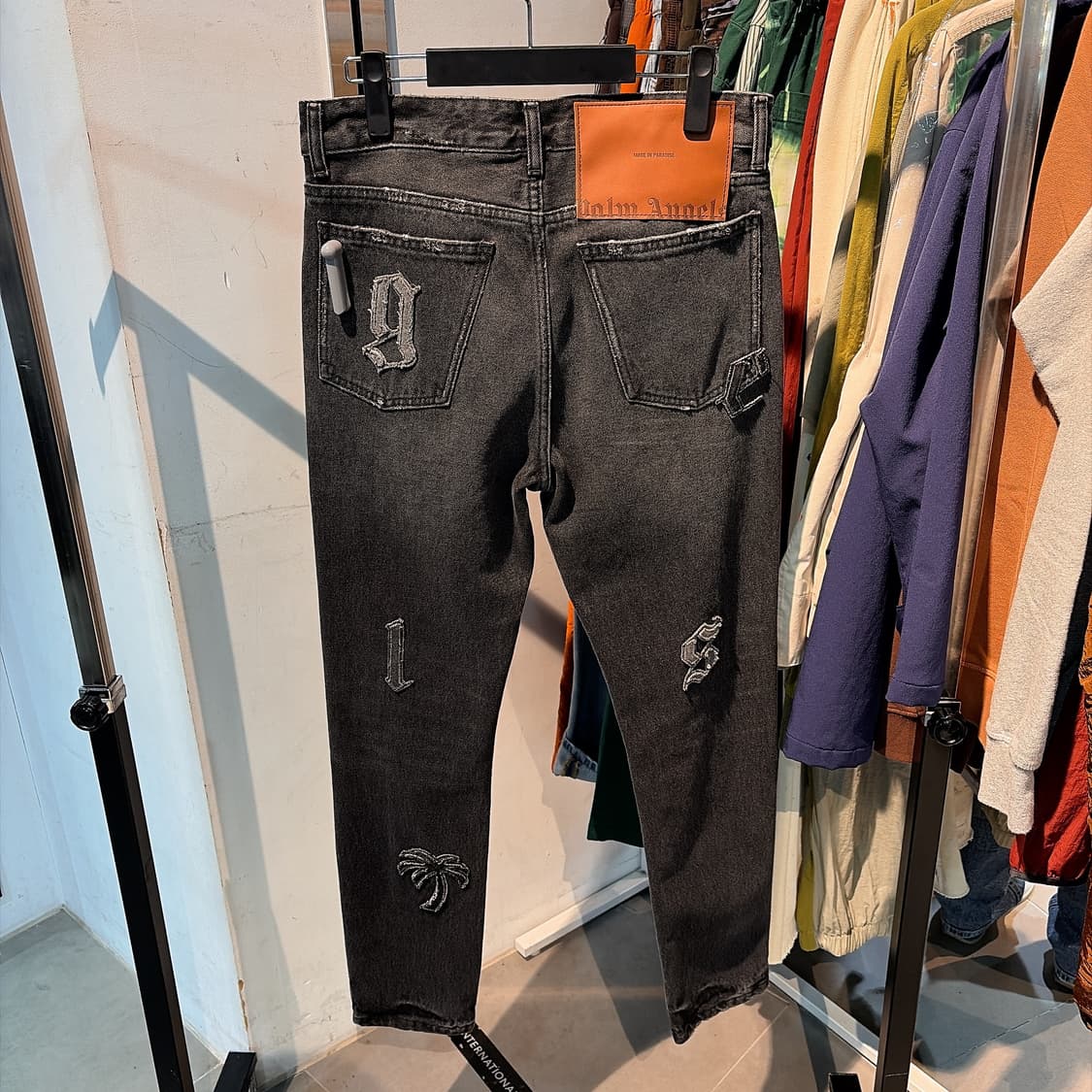 (정품/새상품) 팜 엔젤스 남성 블랙 로고 패치 데님 팬츠 상품이미지3