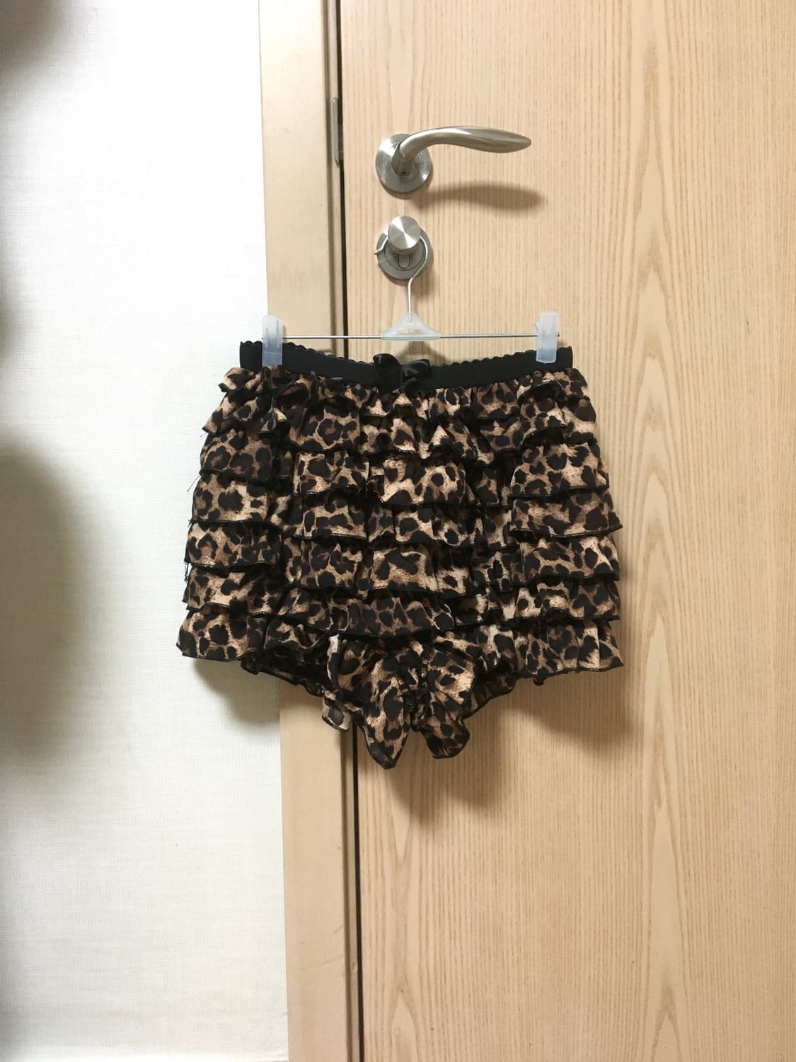 레오파드 티어드 쇼츠 상품이미지1