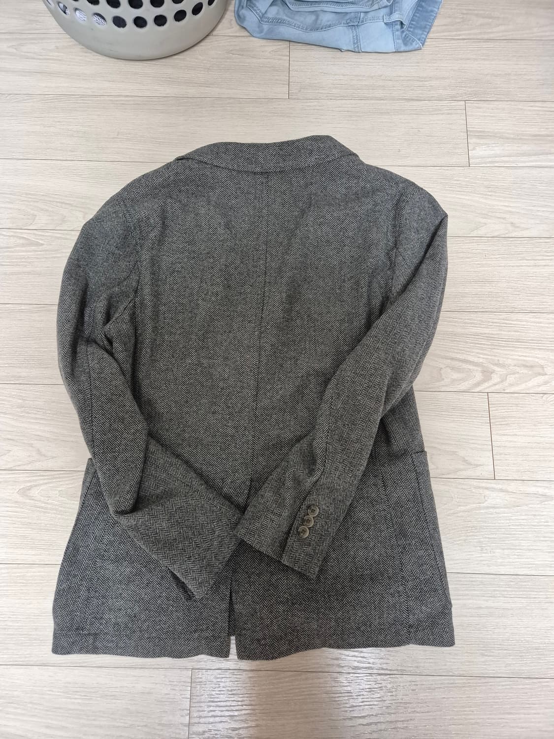 폴로 헤링본 스포츠자켓 40R 판매합니다. 상품이미지3