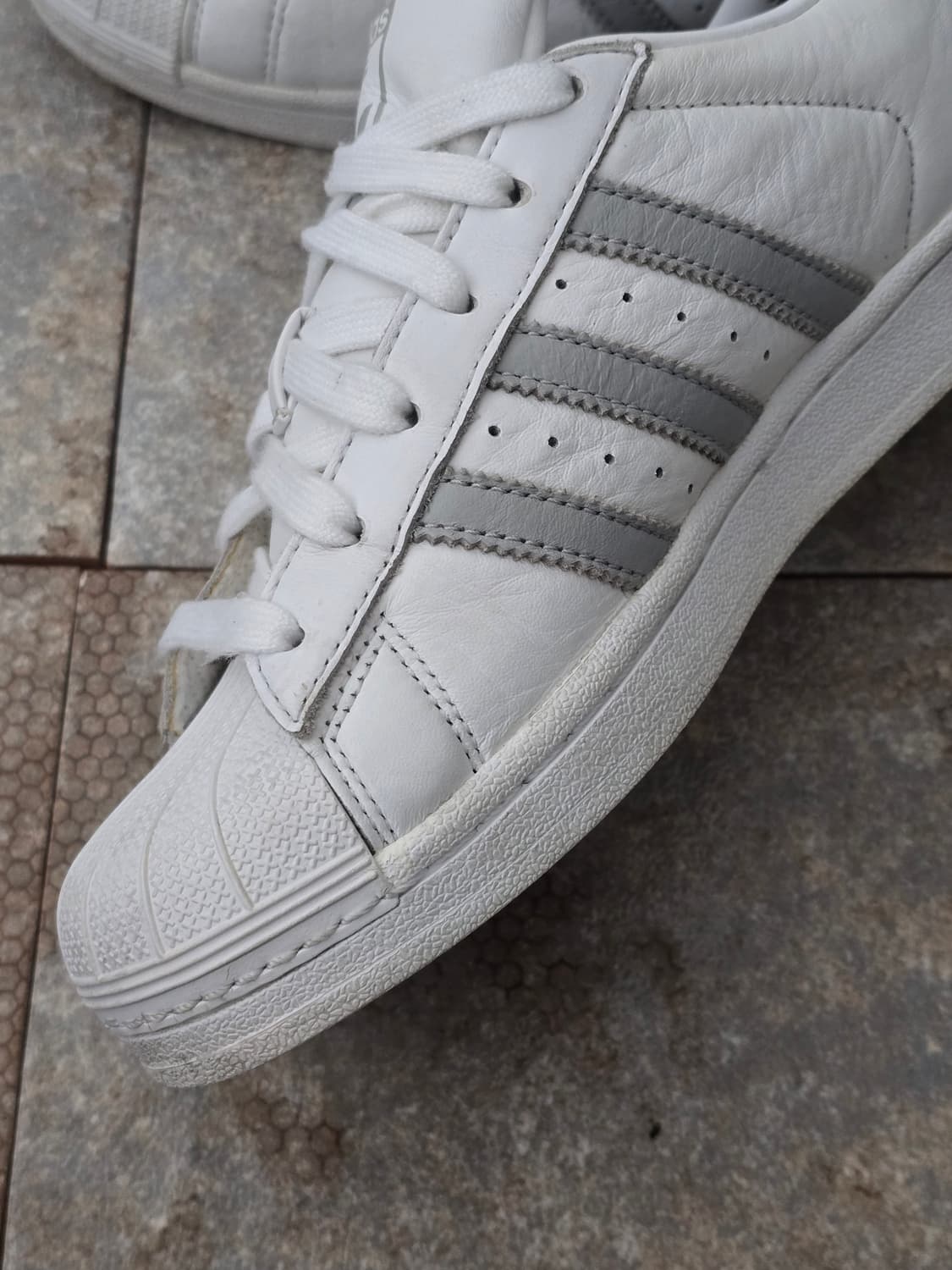 (230)아디다스 슈퍼스타 화이트 그레이 상품이미지6