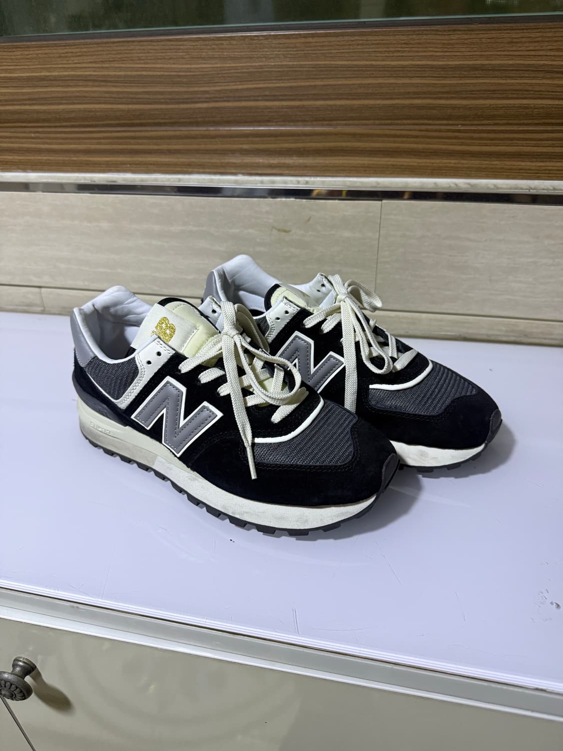 뉴발란스 574 레거시 블랙 245 상품이미지1