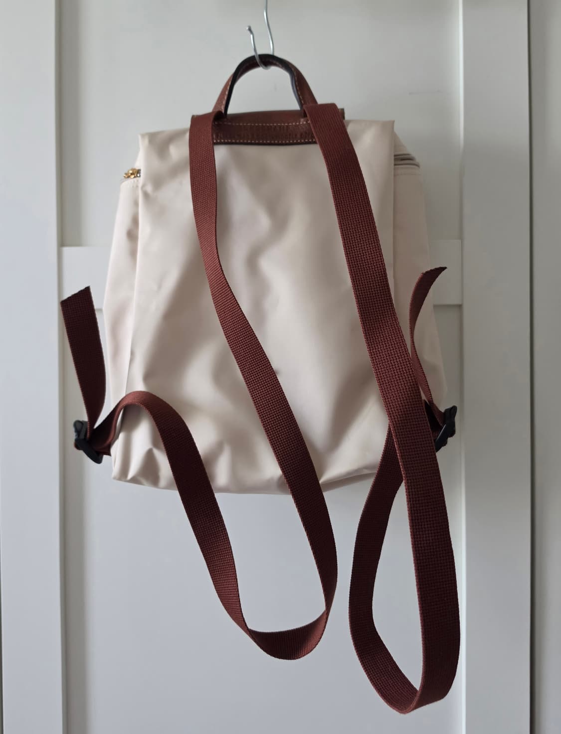 롱샴 백팩 페이퍼 M사이즈 상품이미지2