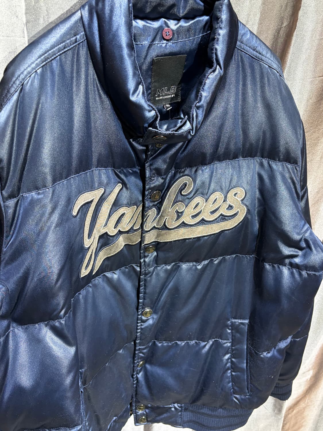 XXL MLB 엠엘비 뉴욕양키스 글로시 네이비 패디드 자켓 상품이미지5