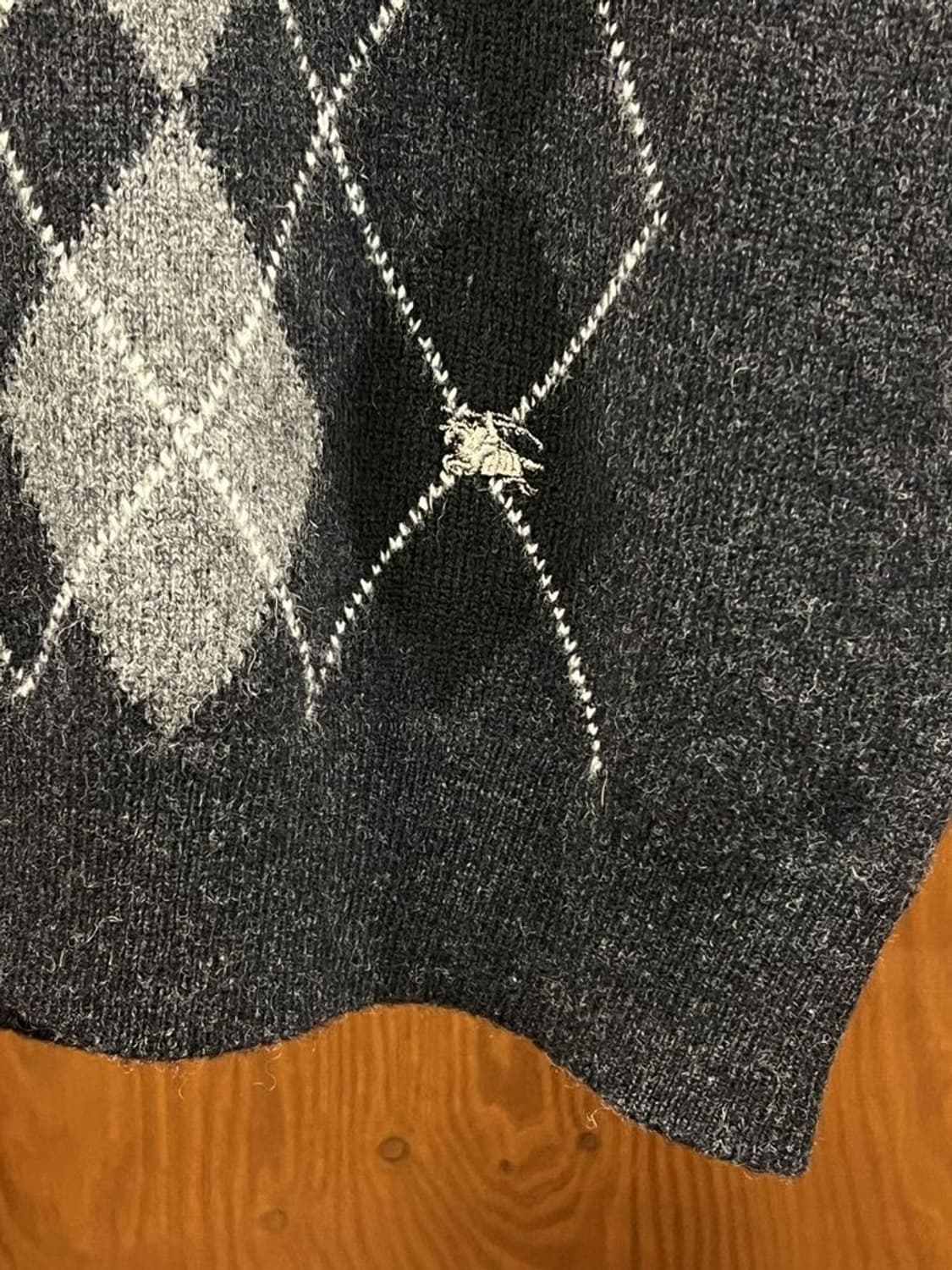 버버리 스코틀랜드 램스울 아가일 니트 상품이미지3