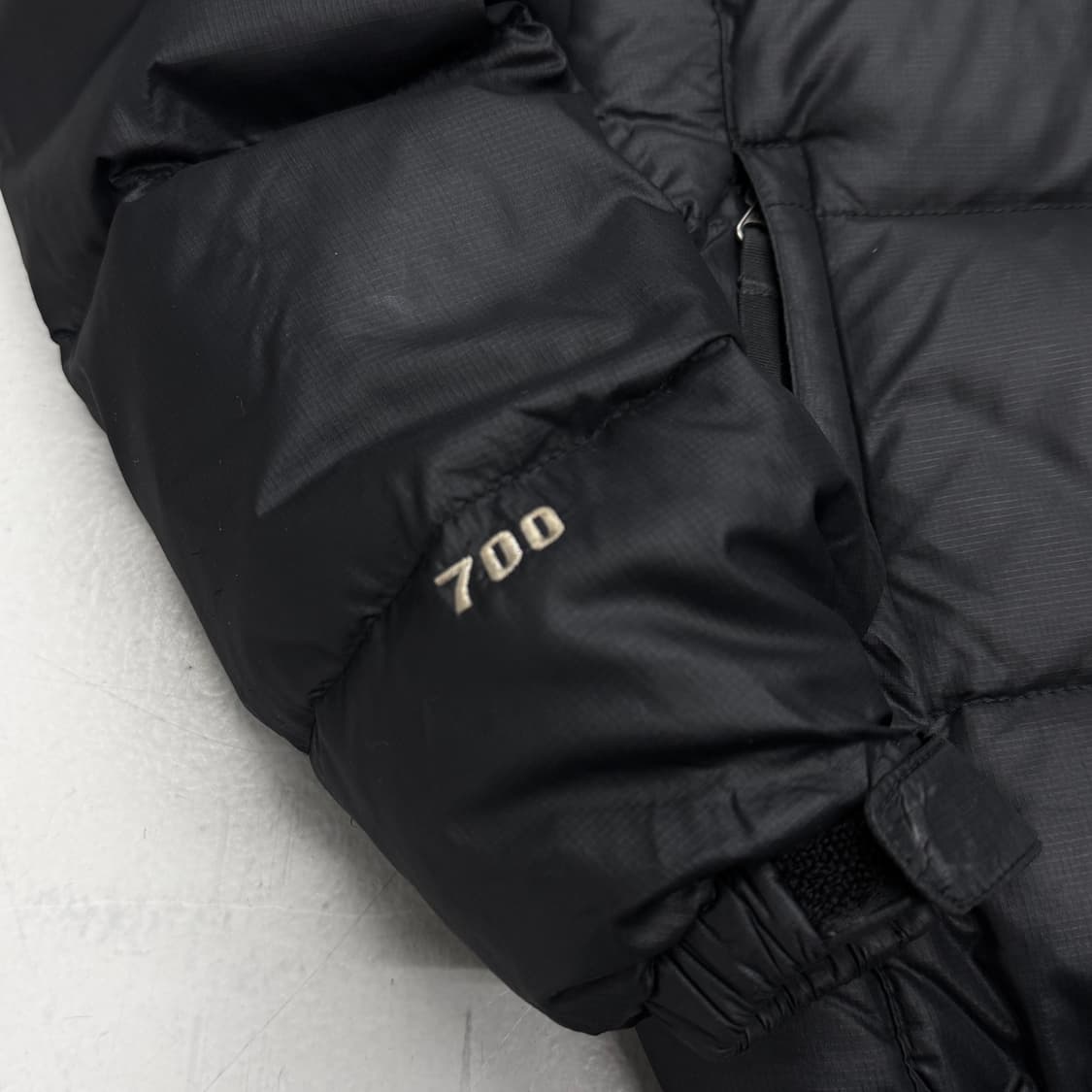 노스페이스 700 눕시 구스다운 푸퍼 패딩 블랙 상품이미지4