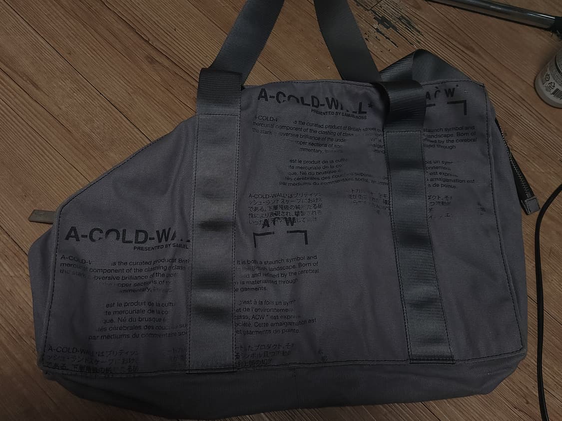 어콜드월 토트 스프레이 백 상품이미지5