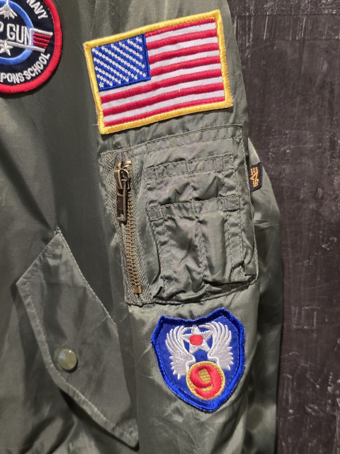 Alpha Industries Custom MA-1 Jacket 상품이미지3