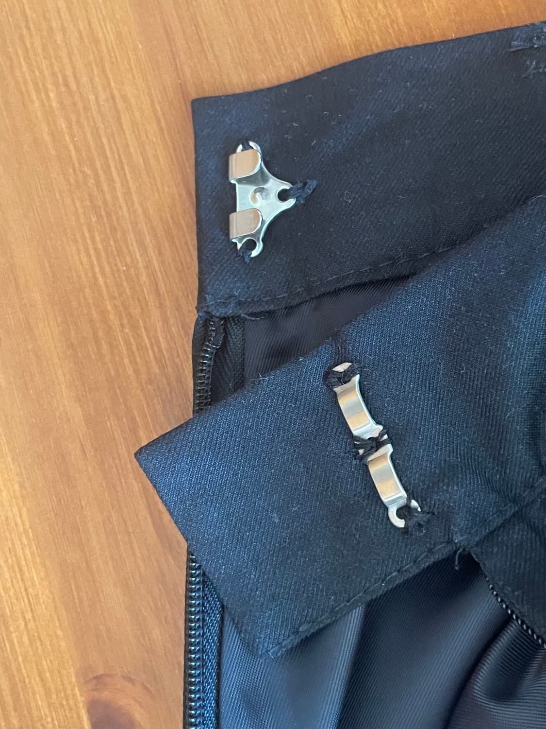 던스트 플리츠 스커트 네이비 M사이즈 상품이미지5