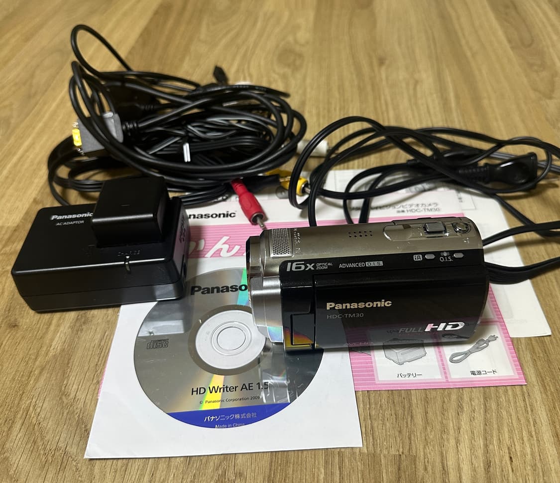 Panasonic HDC-TM30 캠코더 상품이미지2