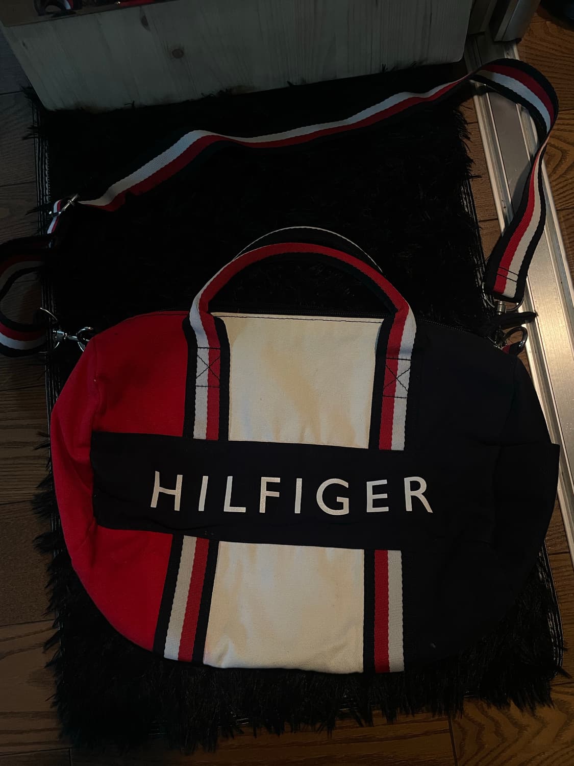 Tommy hilfiger duffel bag 상품이미지1