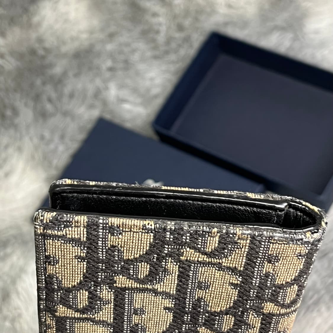 디올 오블리크 오거나이저 지갑 상품이미지4