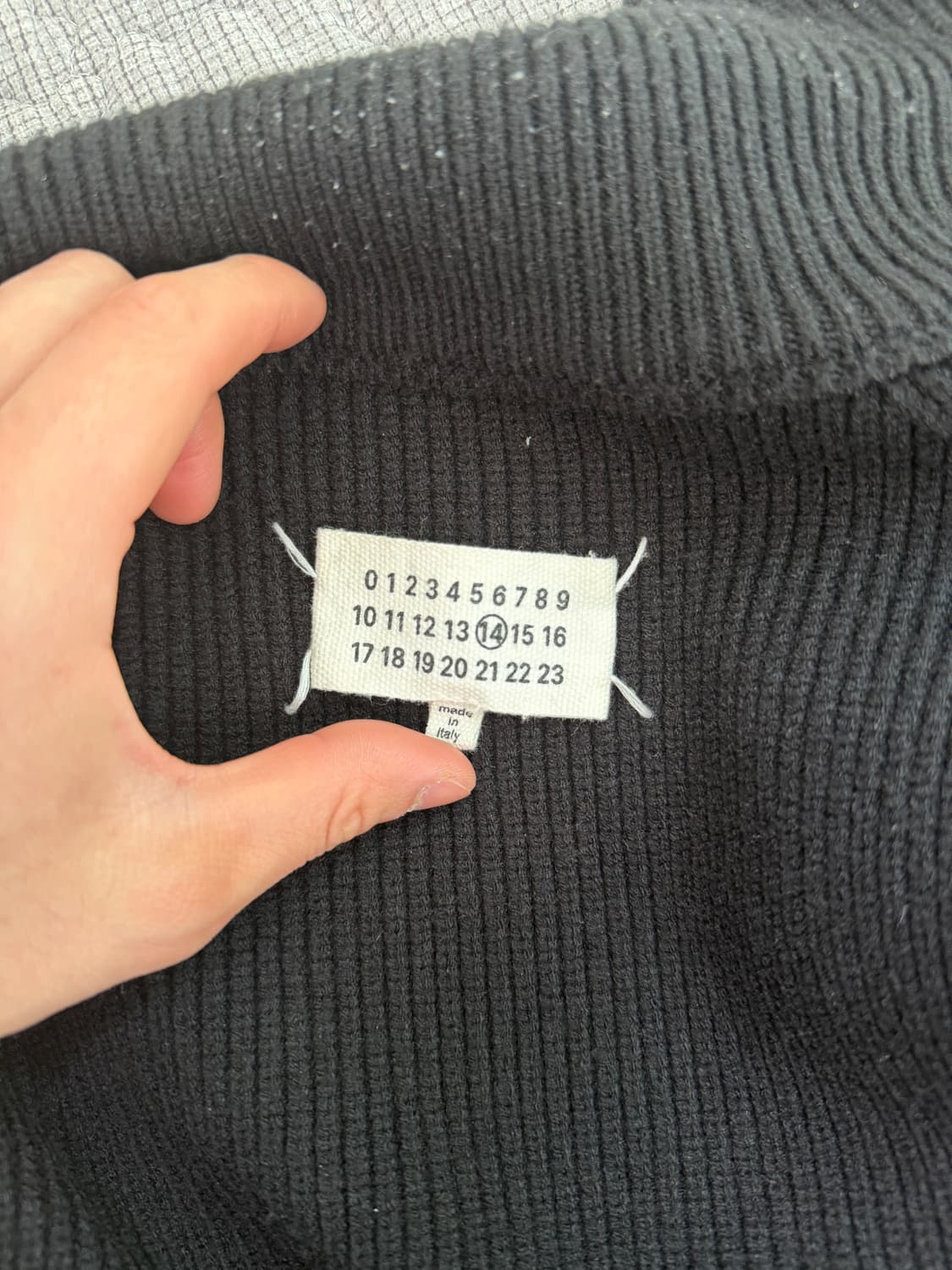 마르지엘라 니트집업 L (Black) 상품이미지3