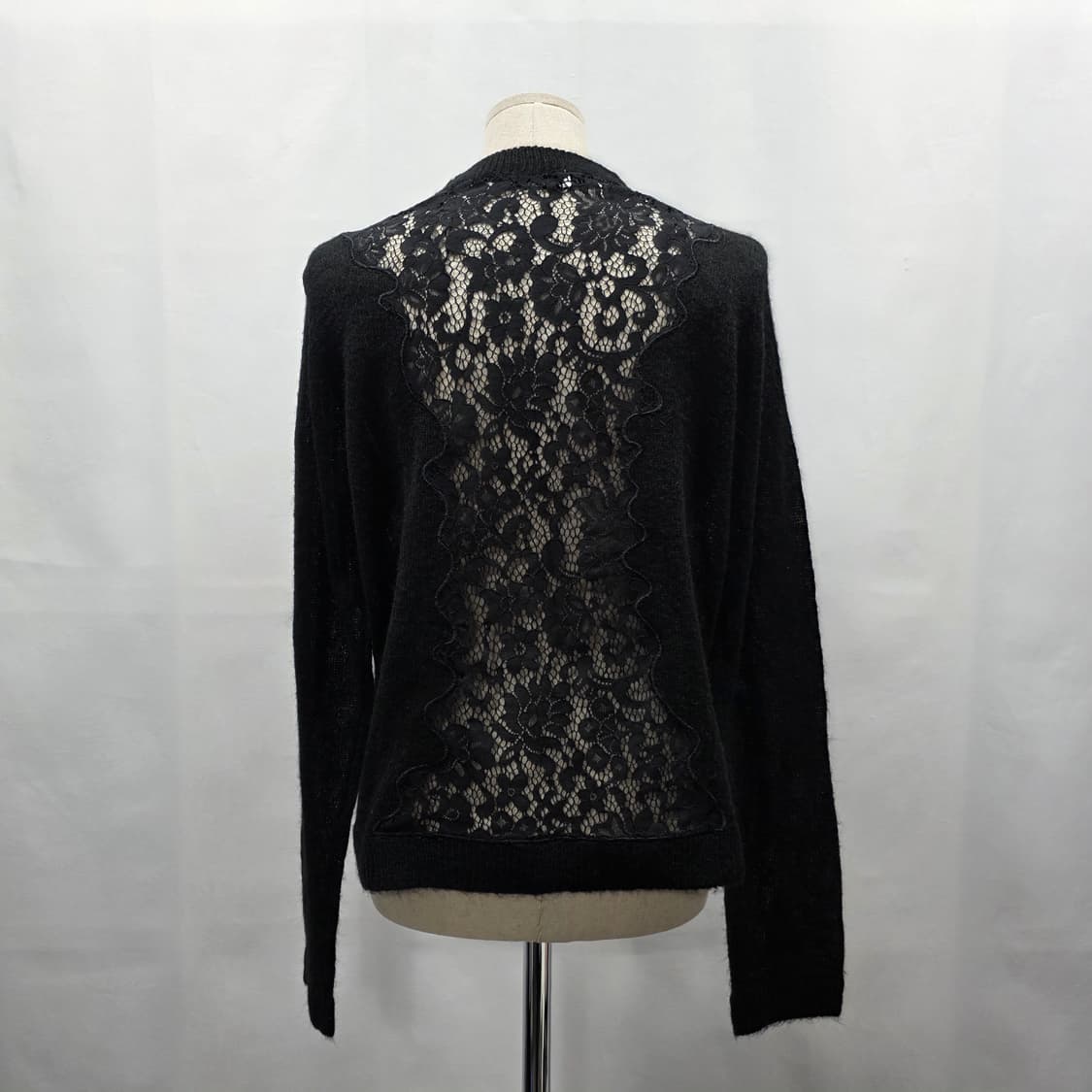 0064 자라 ZARA 레이스 배색 니트 블랙 S 여성 니트 상품이미지2