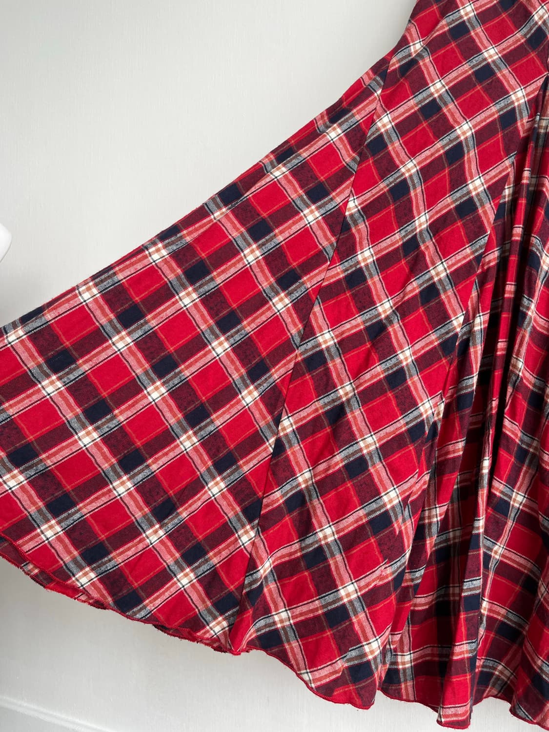 a.g.plus 레드 체크 스커트 상품이미지3