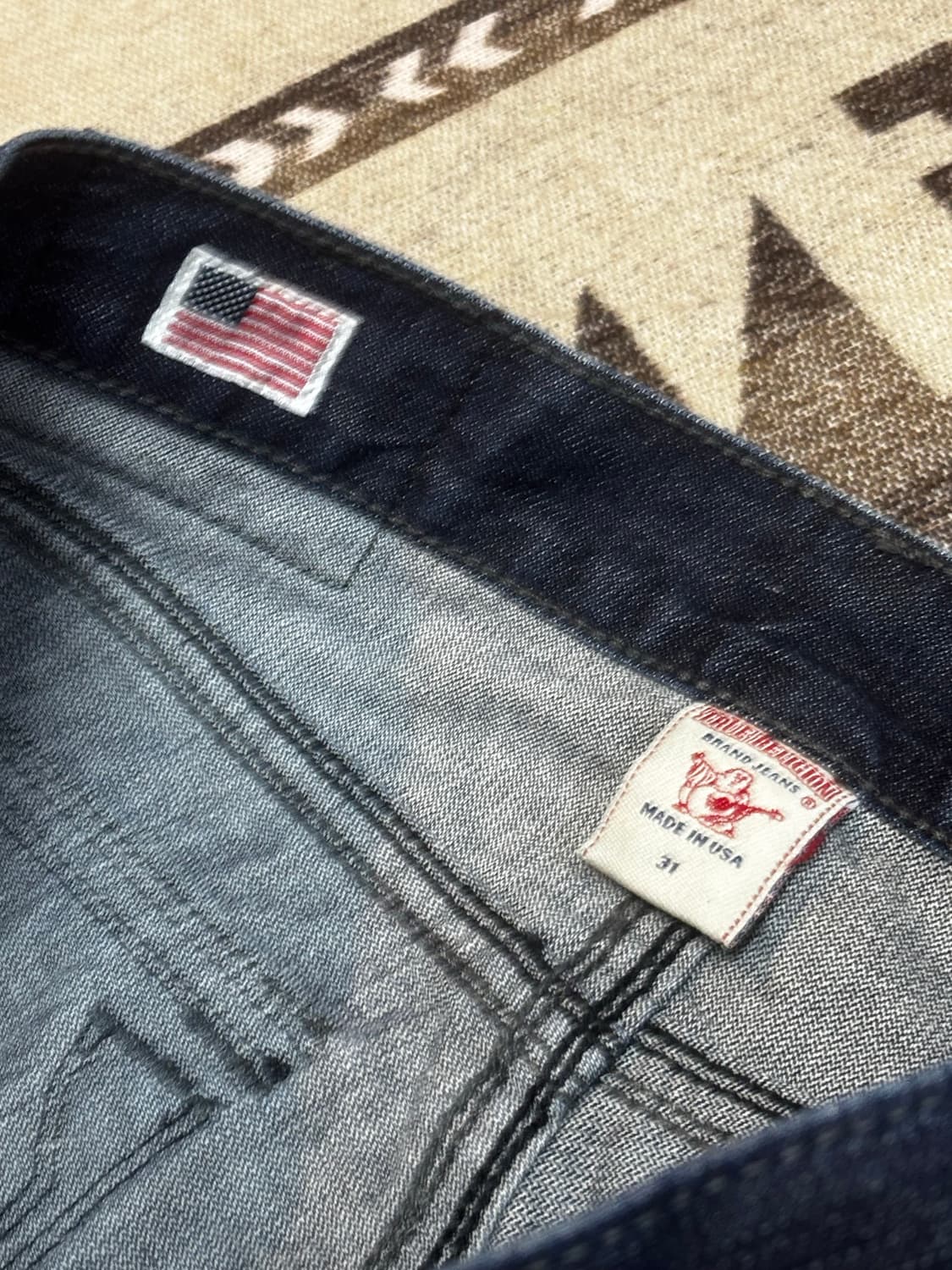 트루 릴리전 리키 빅 QT 플랩 포켓 데님 팬츠 상품이미지6