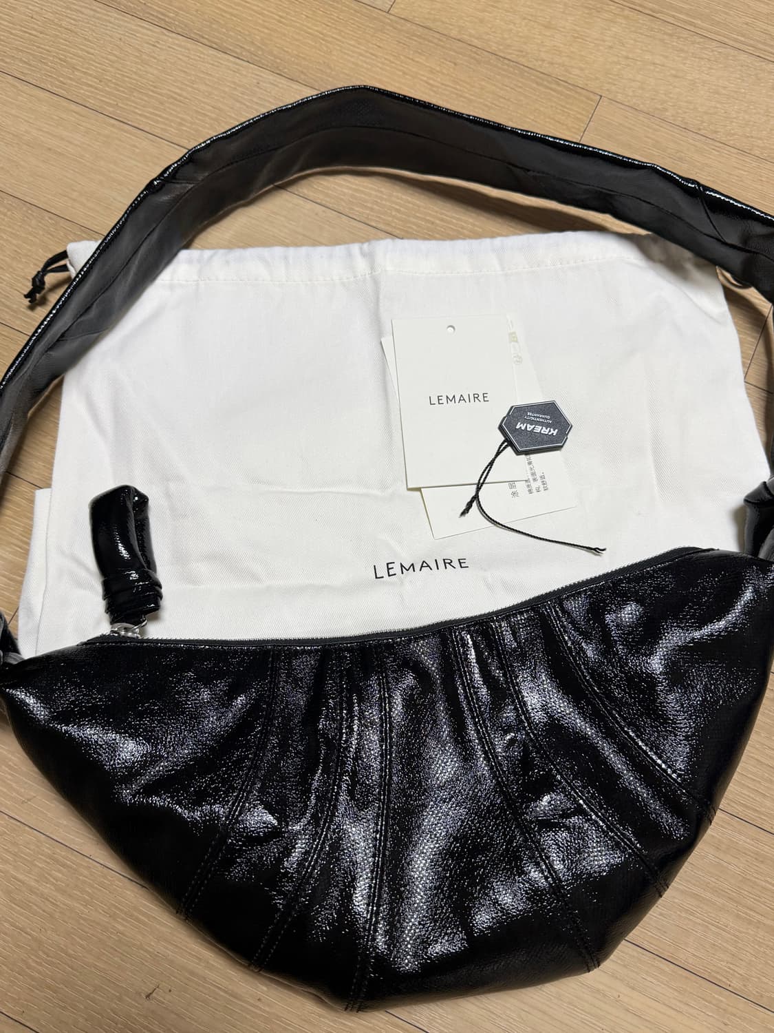 르메르 크루아상 코티드코튼 블랙 스몰 상품이미지3