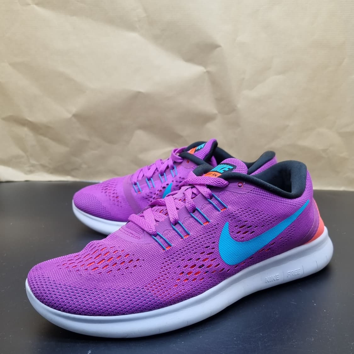 나이키 프리런 rn 여성런닝화240 상품이미지1