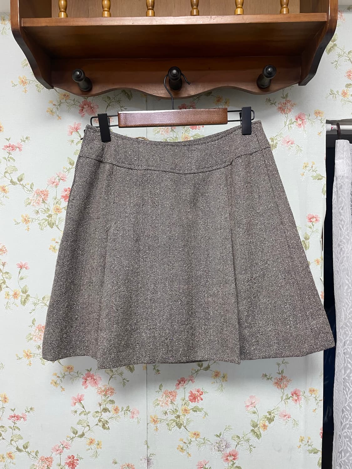 브라운 헤링본 스커트 상품이미지1