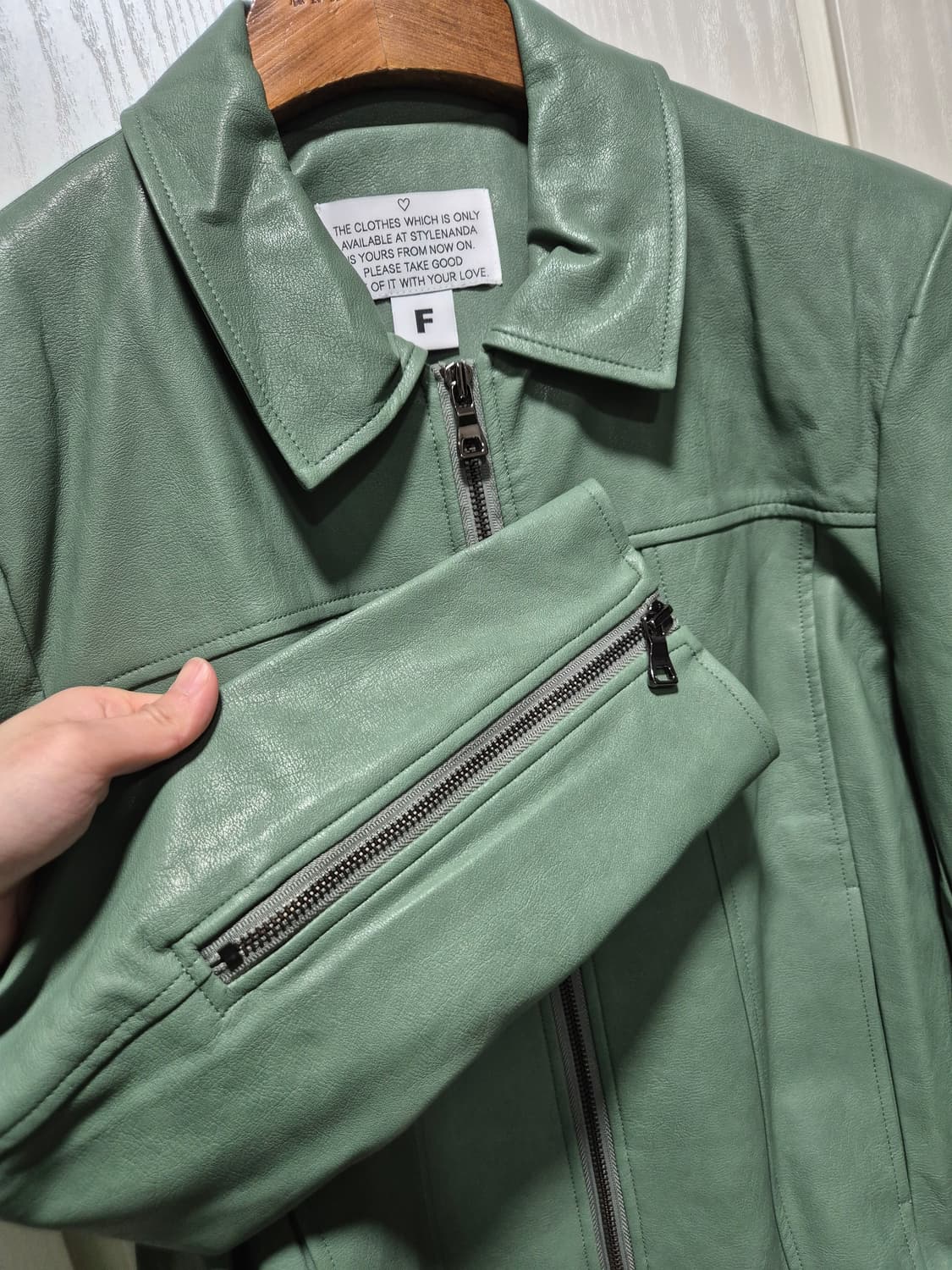 (타임세일)(새상품)민트그린 레더 자켓 상품이미지6