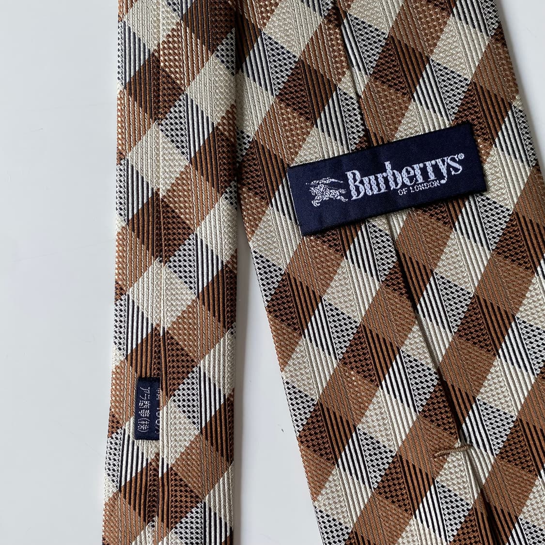 미사용품 택달린 버버리 심플로고 명품 정품 넥타이 (Burberry) 상품이미지7