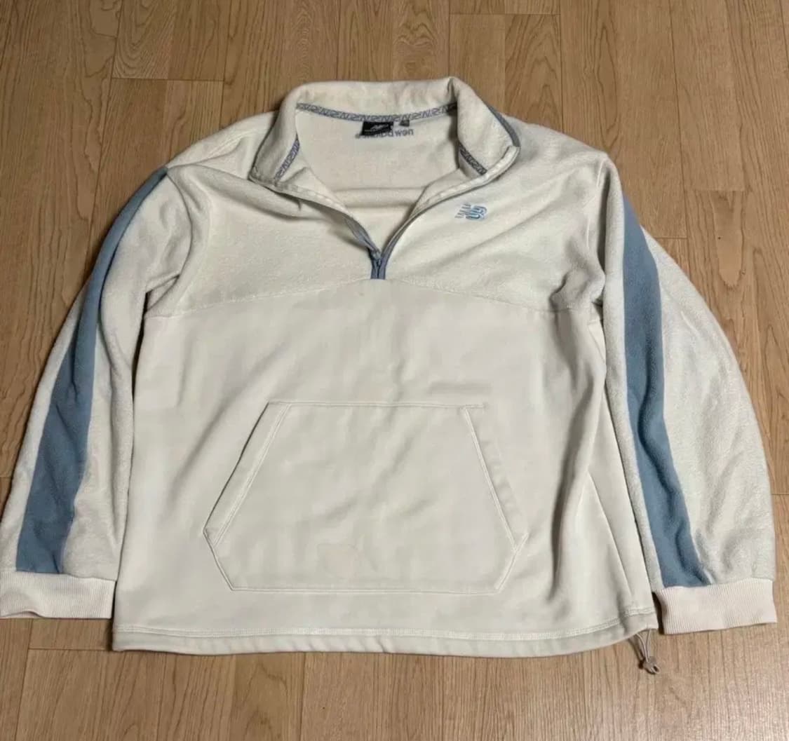 뉴발란스 반집업 맨투맨 상품이미지1