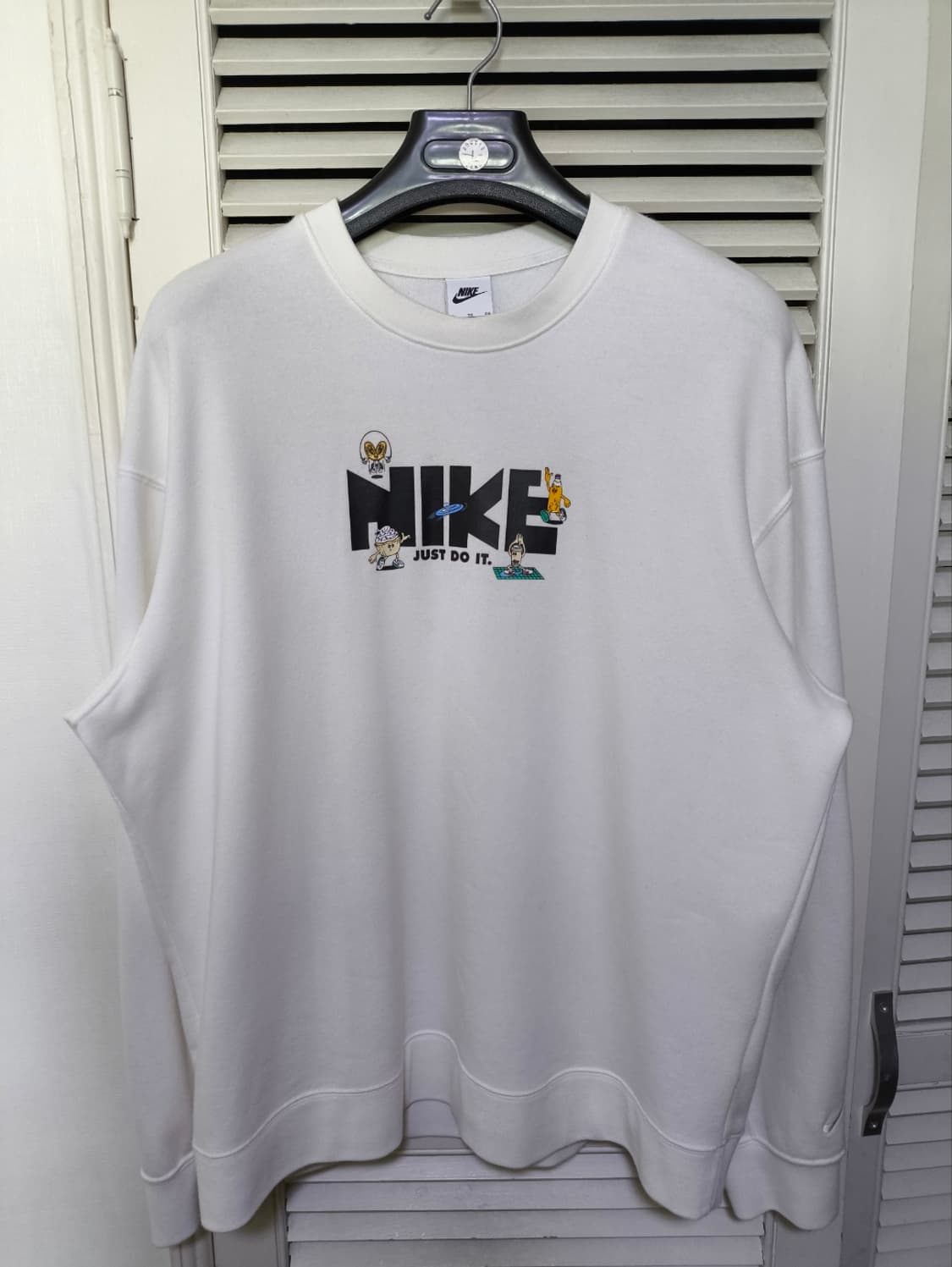 XL 나이키 루니툰 맨투맨 티셔츠 상품이미지1