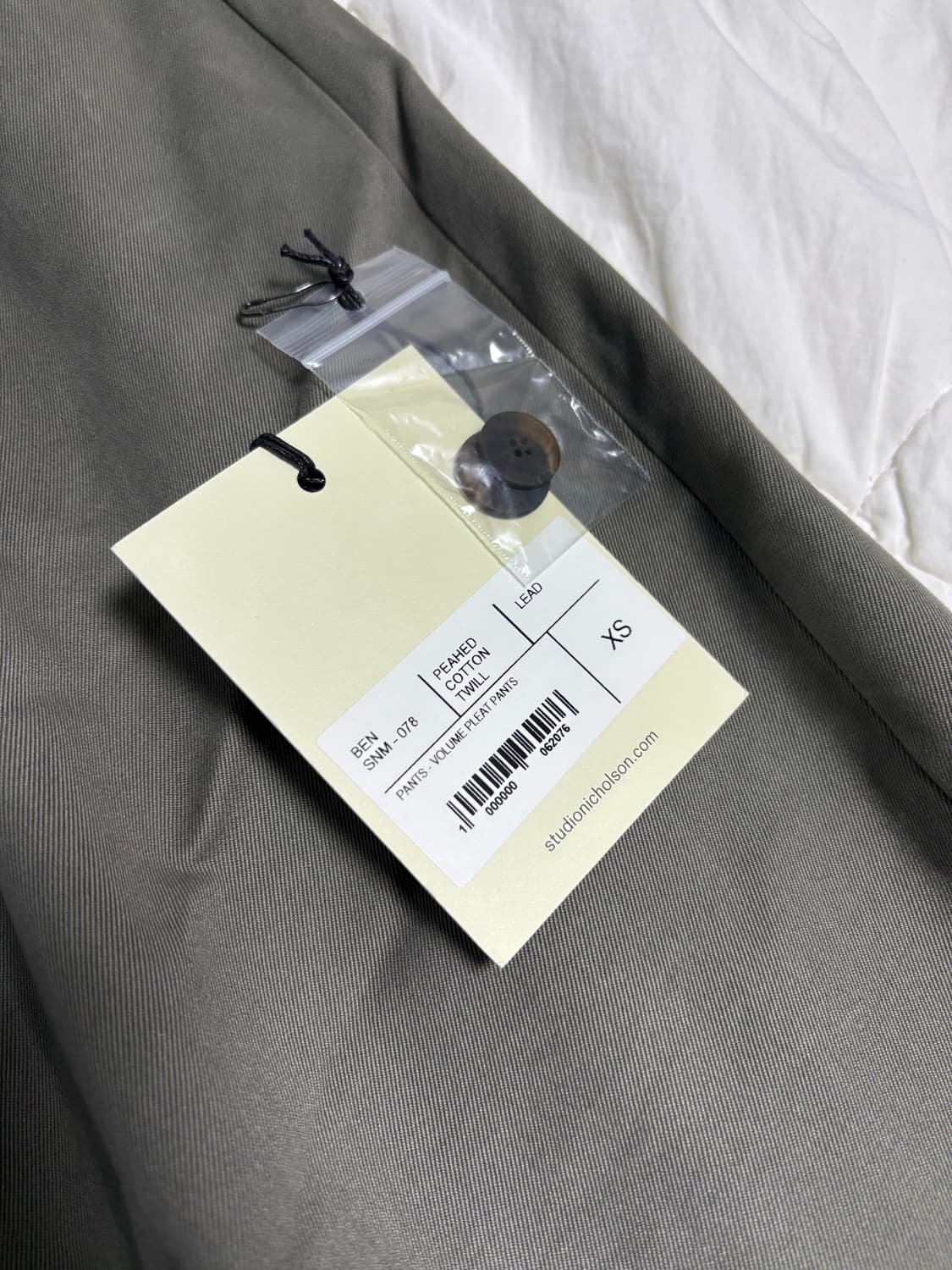 [XS] 스튜디오니콜슨 볼륨팬츠 리드 상품이미지3